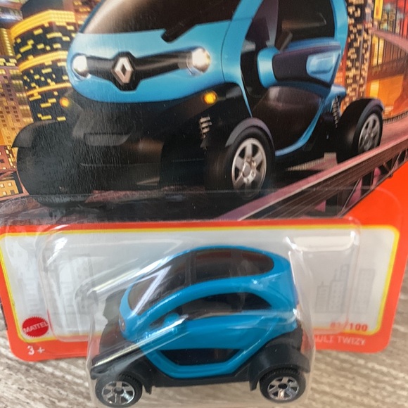 Matchbox Car 2022 Renault Twizy 82/100 MBX 70 Years Mattel New - Picture 3 of 5